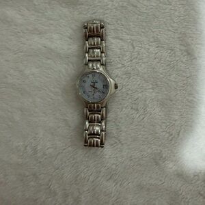 Vanity Fair Silver Kids Watch